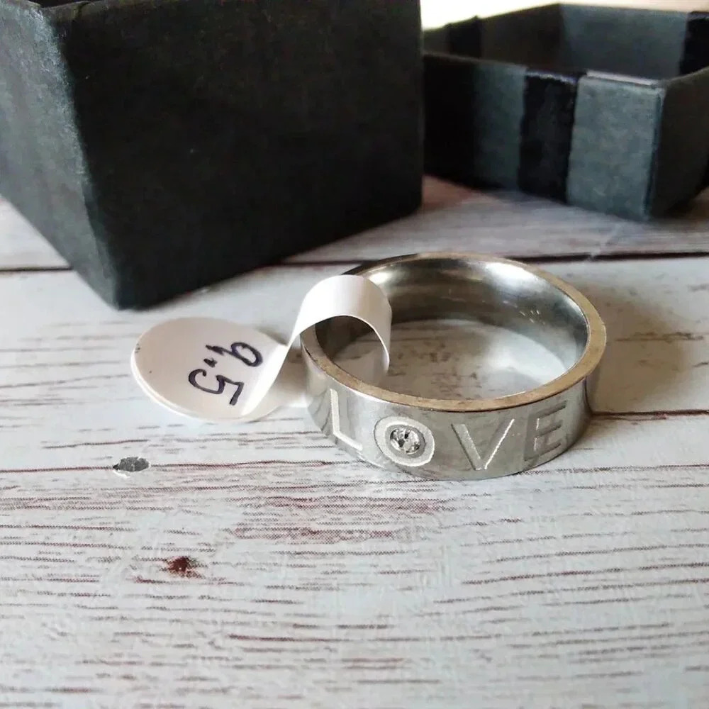 Unisex LOVE Silver Tone Stainless Steel Ring - Size 9.5 - Picture 3 of 3